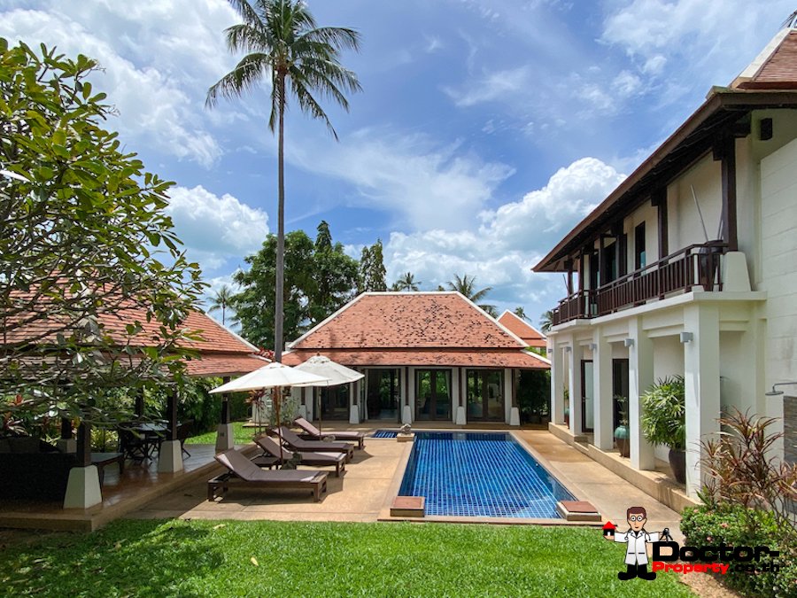 Asian Style 2 Bedroom Villa, near Bangrak Beach, Koh Samui – For Sale